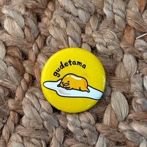 GUDETAMA PIN